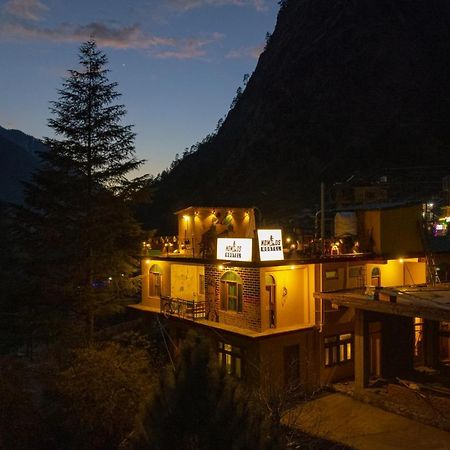 Nomads Hostel Kasol Buitenkant foto