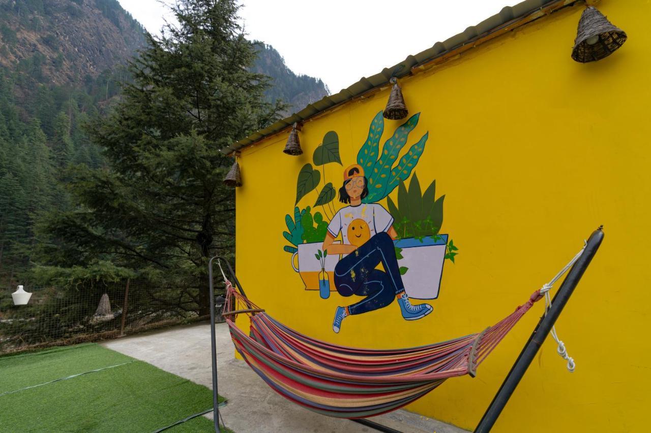 Nomads Hostel Kasol Buitenkant foto